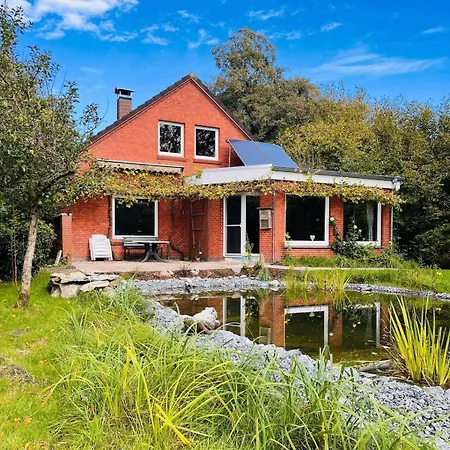 Warf Zentral In Ostfriesland Holiday home